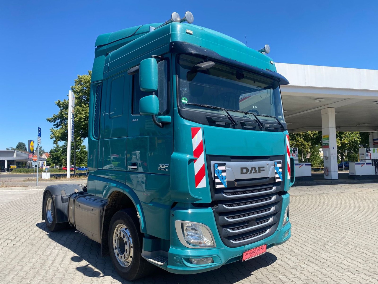 DAF XF 440 EURO 6 KIPPHYDRAULIK ALUFELGEN - Тягач: фото 2 DAF XF 440 EURO 6 KIPPHYDRAULIK ALUFELGEN - Тягач: фото 2
