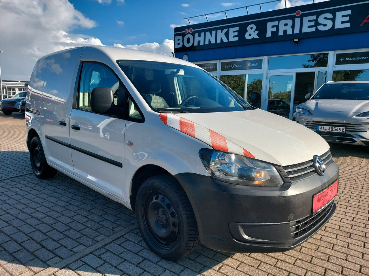 Volkswagen Caddy Kasten Kombi Klima AHK - Пассажирский фургон: фото 2 Volkswagen Caddy Kasten Kombi Klima AHK - Пассажирский фургон: фото 2