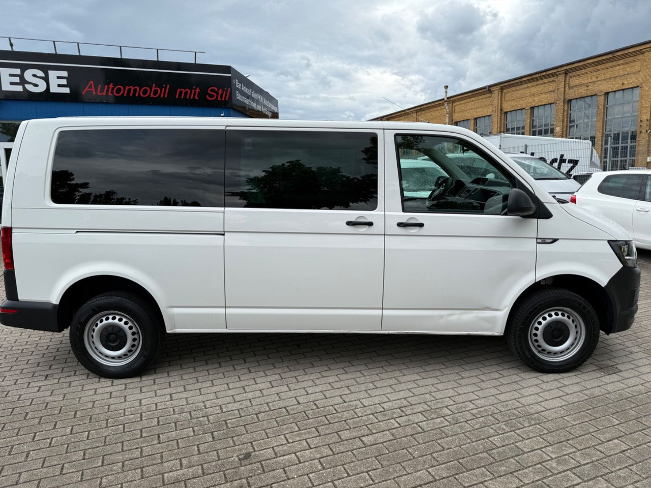 Volkswagen T6 Transporter Kasten Kombi lang 4Motion 5 Sitze - Пассажирский фургон: фото 3 Volkswagen T6 Transporter Kasten Kombi lang 4Motion 5 Sitze - Пассажирский фургон: фото 3
