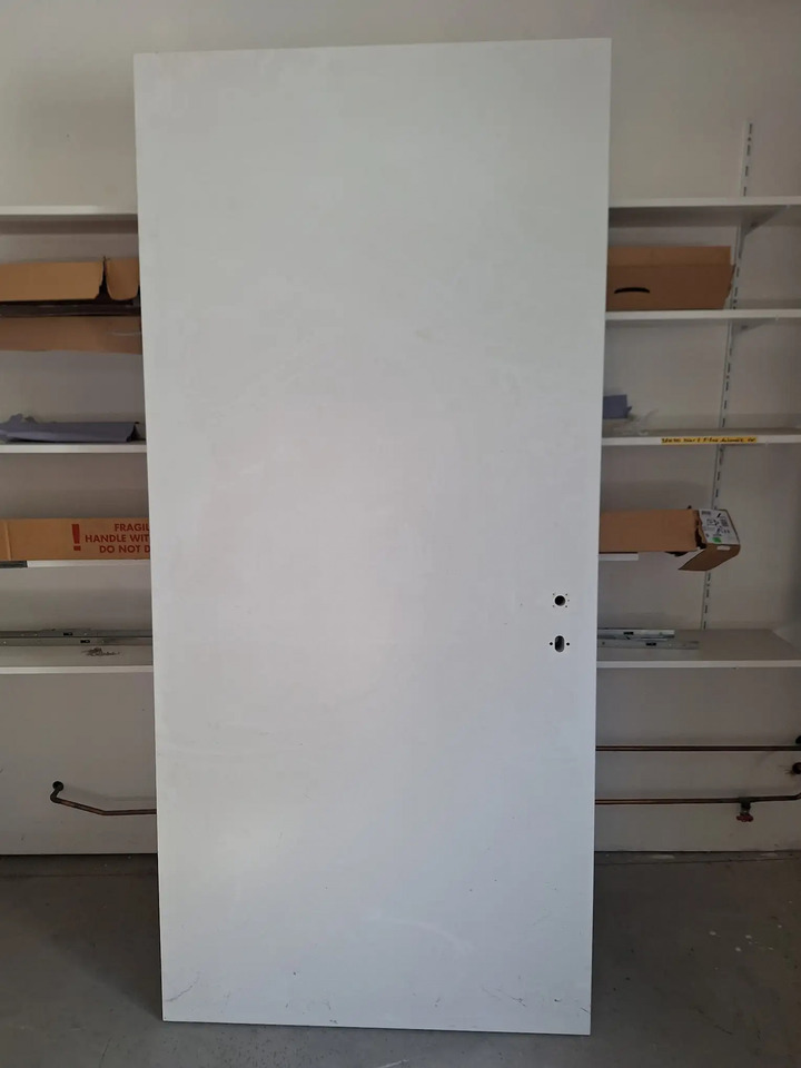 1 Stk. Haustür - Инструмент/ Оборудование: фото 1 1 Stk. Haustür - Инструмент/ Оборудование: фото 1