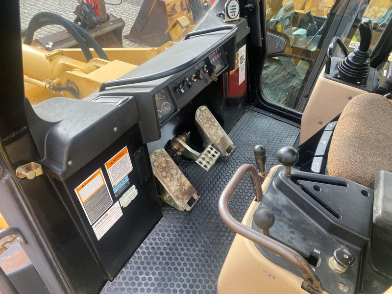 Caterpillar 953 C - Гусеничный погрузчик: фото 5 Caterpillar 953 C - Гусеничный погрузчик: фото 5