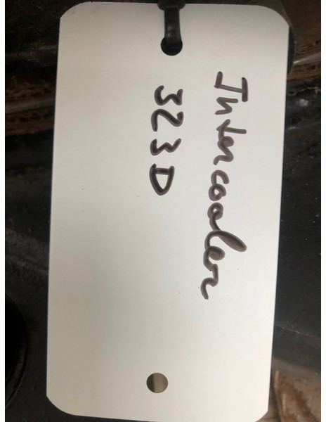 Caterpillar CAT 323D aftercooler OEM 4530619 - Интеркулер: фото 2 Caterpillar CAT 323D aftercooler OEM 4530619 - Интеркулер: фото 2