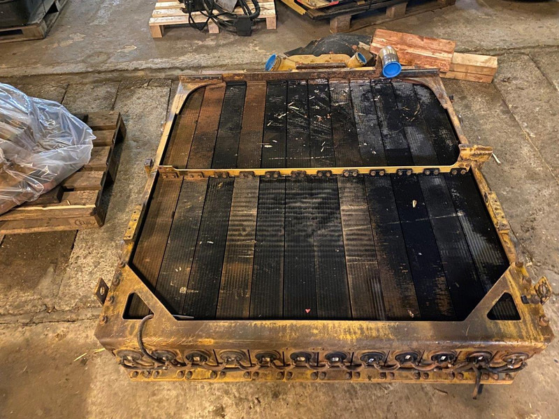 Caterpillar D11 Radiator GP 1569846 - Радиатор: фото 1 Caterpillar D11 Radiator GP 1569846 - Радиатор: фото 1