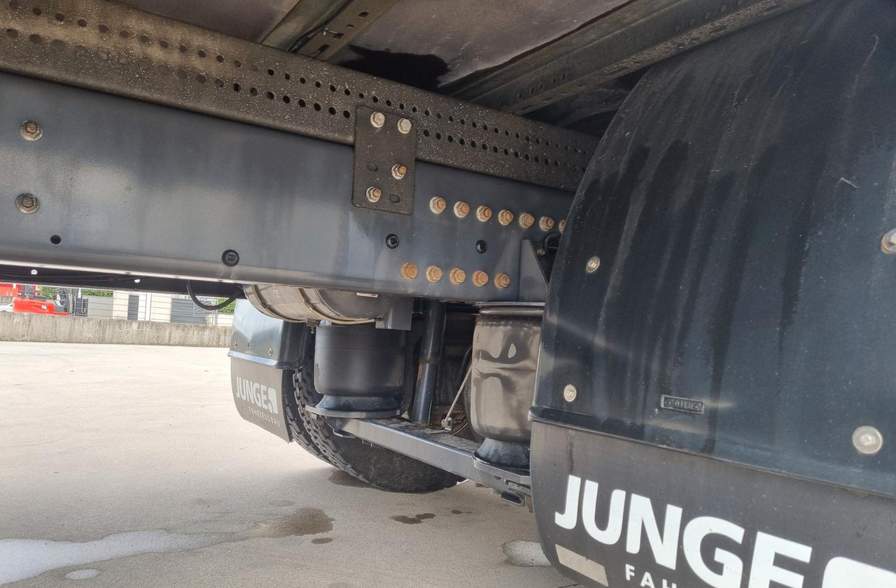 Volvo fl 250 euro 6 copri/scopri sponda - Тентованный грузовик: фото 5 Volvo fl 250 euro 6 copri/scopri sponda - Тентованный грузовик: фото 5