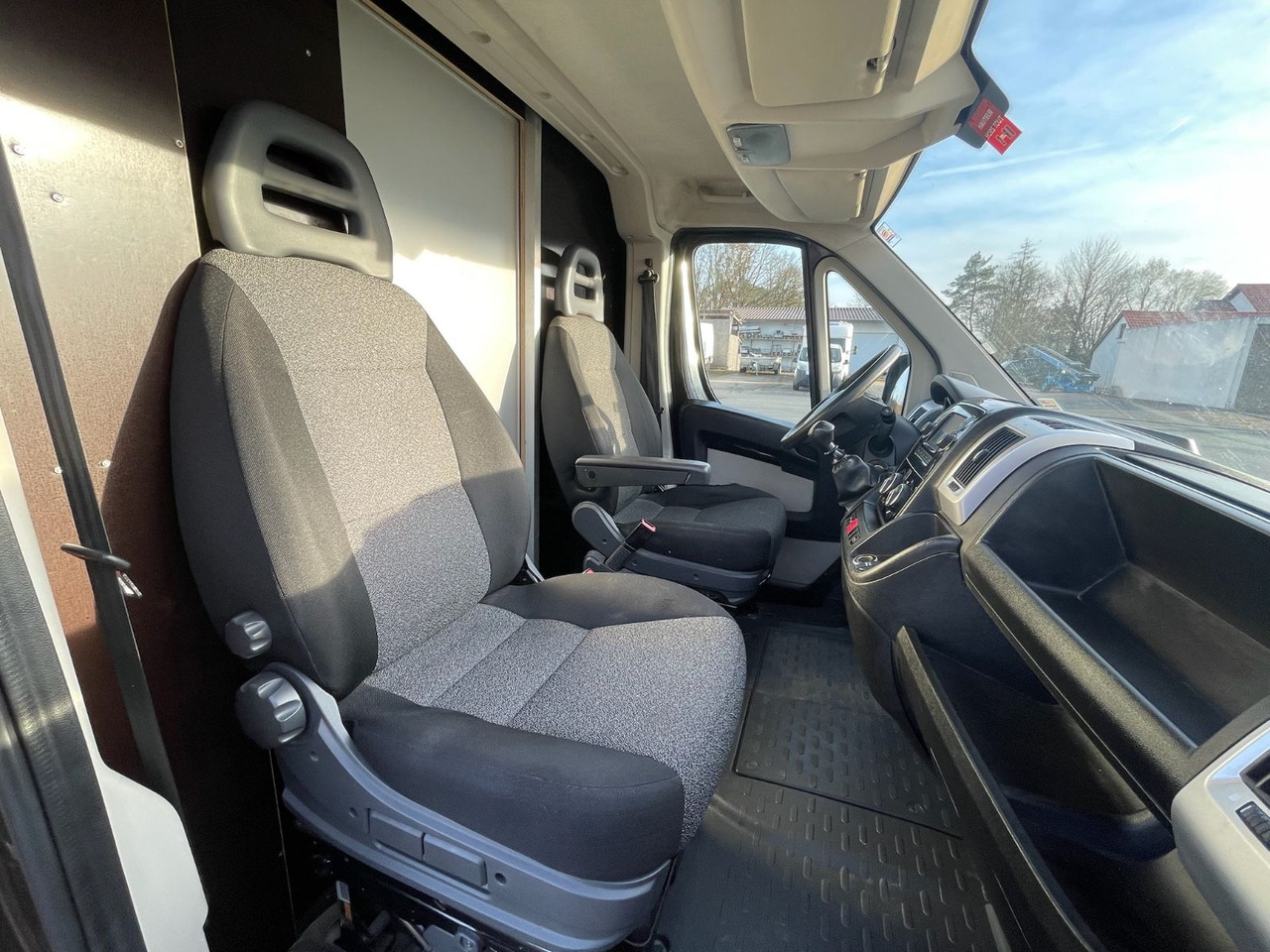 Легковой фургон Fiat Ducato 33 130 L3H2 Kastenwagen/AC/Kamera/EU6: фото 12