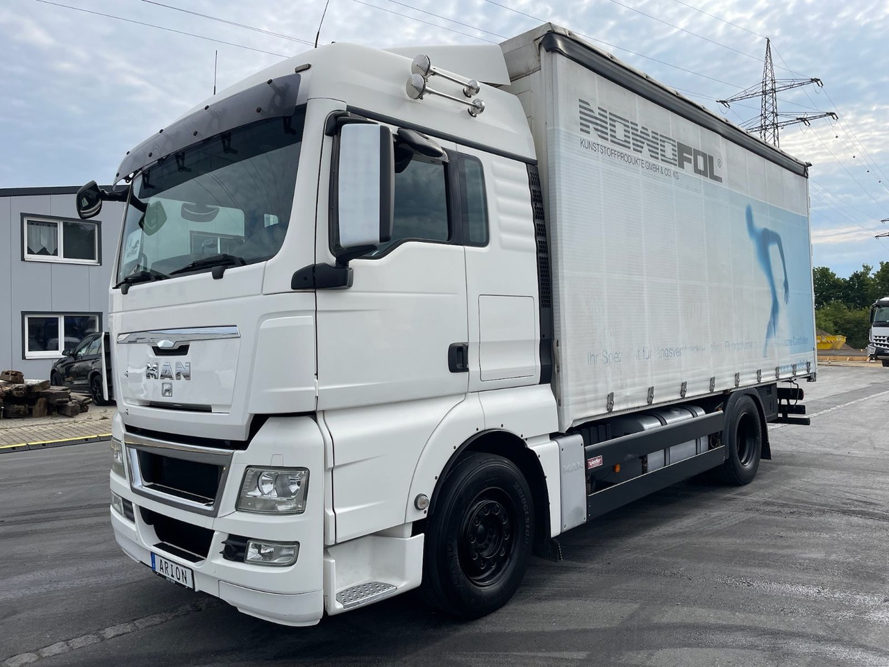 MAN TGX 18.440 4x2 BL Pritsche+Plane/AC/2xBett/EU5 - Тентованный грузовик: фото 3 MAN TGX 18.440 4x2 BL Pritsche+Plane/AC/2xBett/EU5 - Тентованный грузовик: фото 3