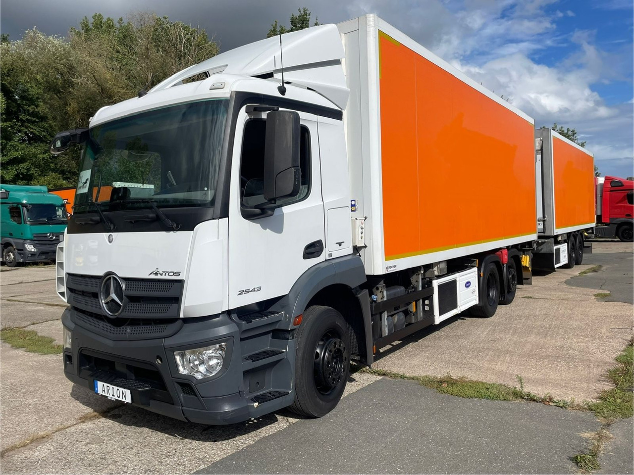 Mercedes-Benz Antos 2543 6x2 Kühlkoffer/CARRIER/NLA/LBW/AC/EU6 - Рефрижератор: фото 3 Mercedes-Benz Antos 2543 6x2 Kühlkoffer/CARRIER/NLA/LBW/AC/EU6 - Рефрижератор: фото 3