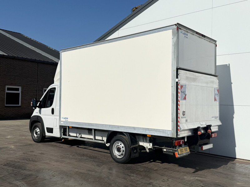 Fiat Ducato 2.3 MultiJet 140pk Laadklep Airco Camera Navigatie Bakwagen Koffer Meubelbak - Фургон с закрытым кузовом: фото 2 Fiat Ducato 2.3 MultiJet 140pk Laadklep Airco Camera Navigatie Bakwagen Koffer Meubelbak - Фургон с закрытым кузовом: фото 2