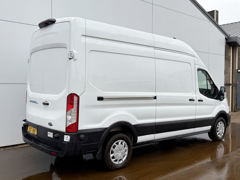 Ford E-Transit 390 184PK 390 Elektrisch 75kWh 334km WLTP BEV Snelladen L2H2 Climate Control Carplay Camera Stoelverwarming Parkeersensoren voor achter Laadkabel - Цельнометаллический фургон, Электрический фургон: фото 3 Ford E-Transit 390 184PK 390 Elektrisch 75kWh 334km WLTP BEV Snelladen L2H2 Climate Control Carplay Camera Stoelverwarming Parkeersensoren voor achter Laadkabel - Цельнометаллический фургон, Электрический фургон: фото 3