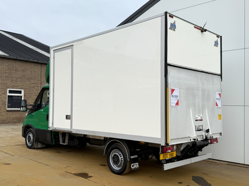 Iveco Daily 35S14 2.3 Laadklep Automaat LED Climate Control Cruise Control Standkachel Camera Koffer Bakwagen Meubelbak - Фургон с закрытым кузовом: фото 2 Iveco Daily 35S14 2.3 Laadklep Automaat LED Climate Control Cruise Control Standkachel Camera Koffer Bakwagen Meubelbak - Фургон с закрытым кузовом: фото 2