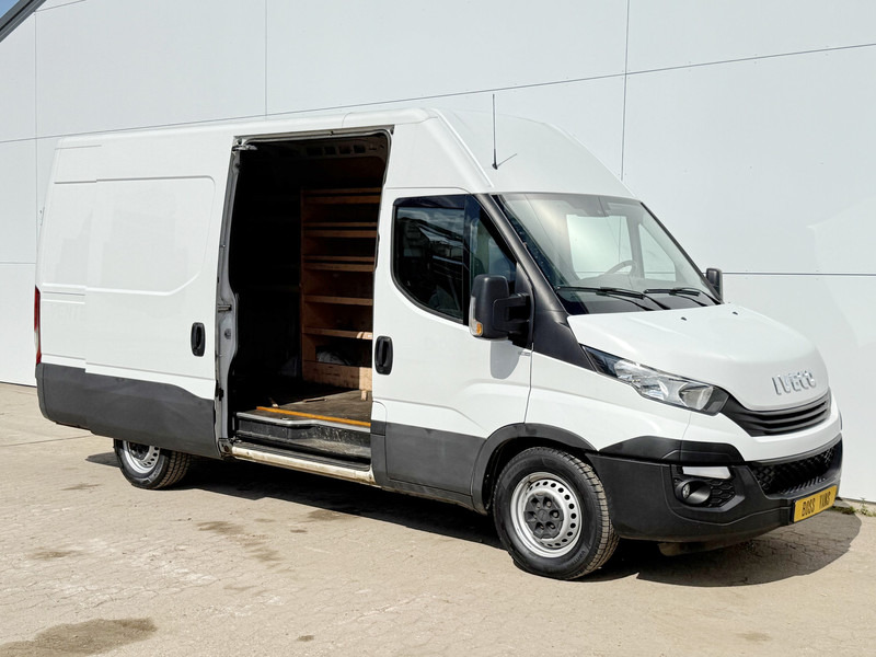 Iveco Daily 35S14 L2H2 Luchtvering Trekhaak Cruise Control Climate Control Lucht Geveerde Bestuurdersstoel - Цельнометаллический фургон: фото 5 Iveco Daily 35S14 L2H2 Luchtvering Trekhaak Cruise Control Climate Control Lucht Geveerde Bestuurdersstoel - Цельнометаллический фургон: фото 5