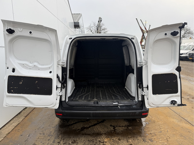 Mercedes-Benz eCitan 112 Pro L1 Elektrisch 51kWh 284km WLTP LED Cruise Control Climate Control Carplay Parkeersensoren Achter в лизинг Mercedes-Benz eCitan 112 Pro L1 Elektrisch 51kWh 284km WLTP LED Cruise Control Climate Control Carplay Parkeersensoren Achter: фото 10 Mercedes-Benz eCitan 112 Pro L1 Elektrisch 51kWh 284km WLTP LED Cruise Control Climate Control Carplay Parkeersensoren Achter в лизинг Mercedes-Benz eCitan 112 Pro L1 Elektrisch 51kWh 284km WLTP LED Cruise Control Climate Control Carplay Parkeersensoren Achter: фото 10