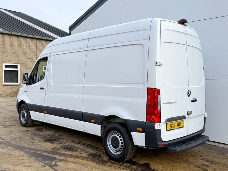 Mercedes-Benz eSprinter 112 L2H2 100% Elektrisch 55kWh 168km WLTP 80kw Snelladen Climate Control Camera Stoelverwarming - Цельнометаллический фургон, Электрический фургон: фото 2 Mercedes-Benz eSprinter 112 L2H2 100% Elektrisch 55kWh 168km WLTP 80kw Snelladen Climate Control Camera Stoelverwarming - Цельнометаллический фургон, Электрический фургон: фото 2