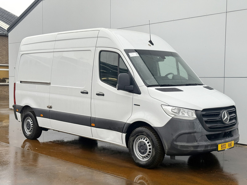 Mercedes-Benz eSprinter 312 55kWh L2H2 100% Elektrisch 55kWh 168km WLTP 80kw Snelladen Climate Control Camera Stoelverwarming - Легковой фургон, Электрический фургон: фото 4 Mercedes-Benz eSprinter 312 55kWh L2H2 100% Elektrisch 55kWh 168km WLTP 80kw Snelladen Climate Control Camera Stoelverwarming - Легковой фургон, Электрический фургон: фото 4