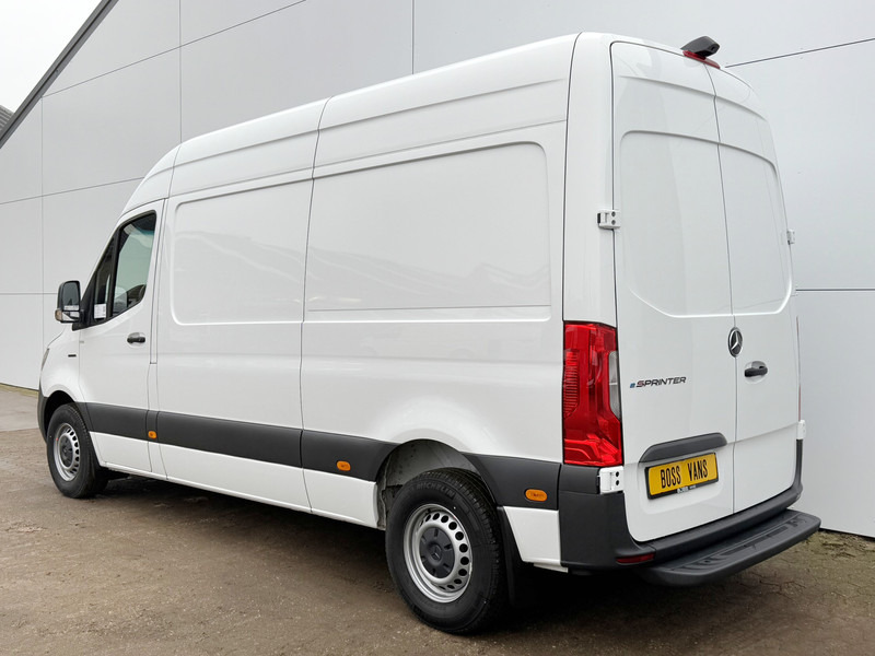Mercedes-Benz eSprinter 312 L2H2 55kWh AIRCO 168km Actieradius Binnen 30 Minuten VOL Snellader - Цельнометаллический фургон, Электрический фургон: фото 2 Mercedes-Benz eSprinter 312 L2H2 55kWh AIRCO 168km Actieradius Binnen 30 Minuten VOL Snellader - Цельнометаллический фургон, Электрический фургон: фото 2