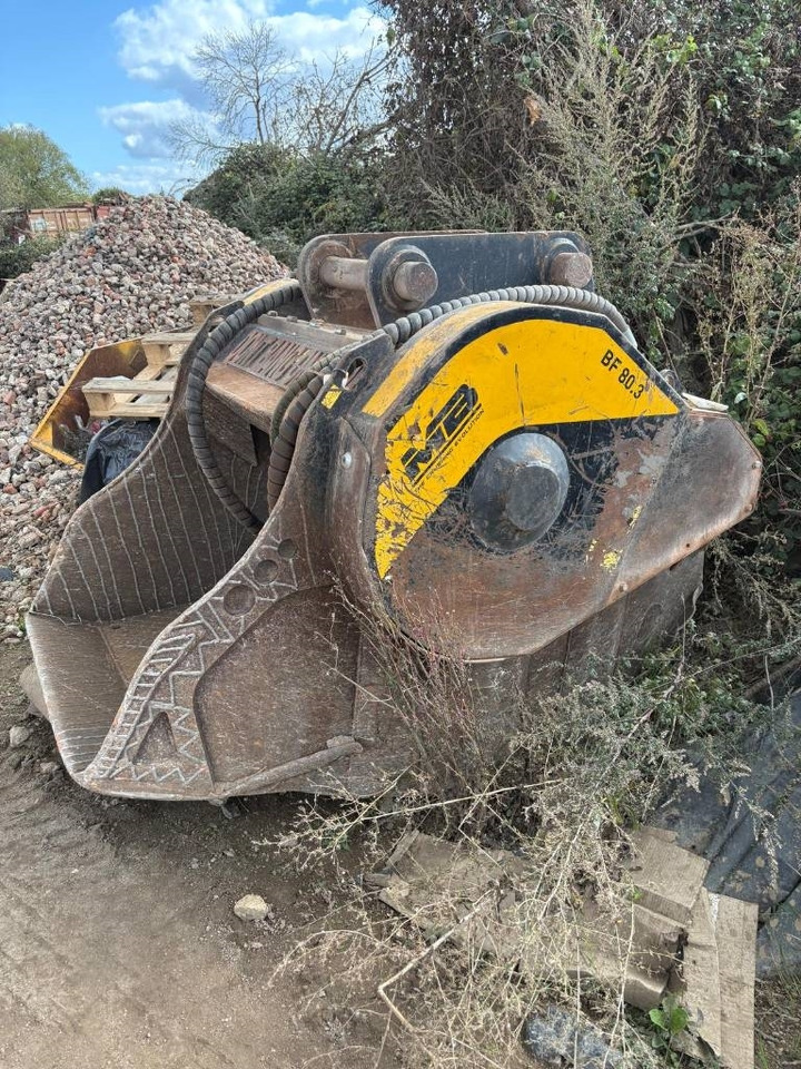 MB Crusher BF 80.3 - Дробилка: фото 2 MB Crusher BF 80.3 - Дробилка: фото 2