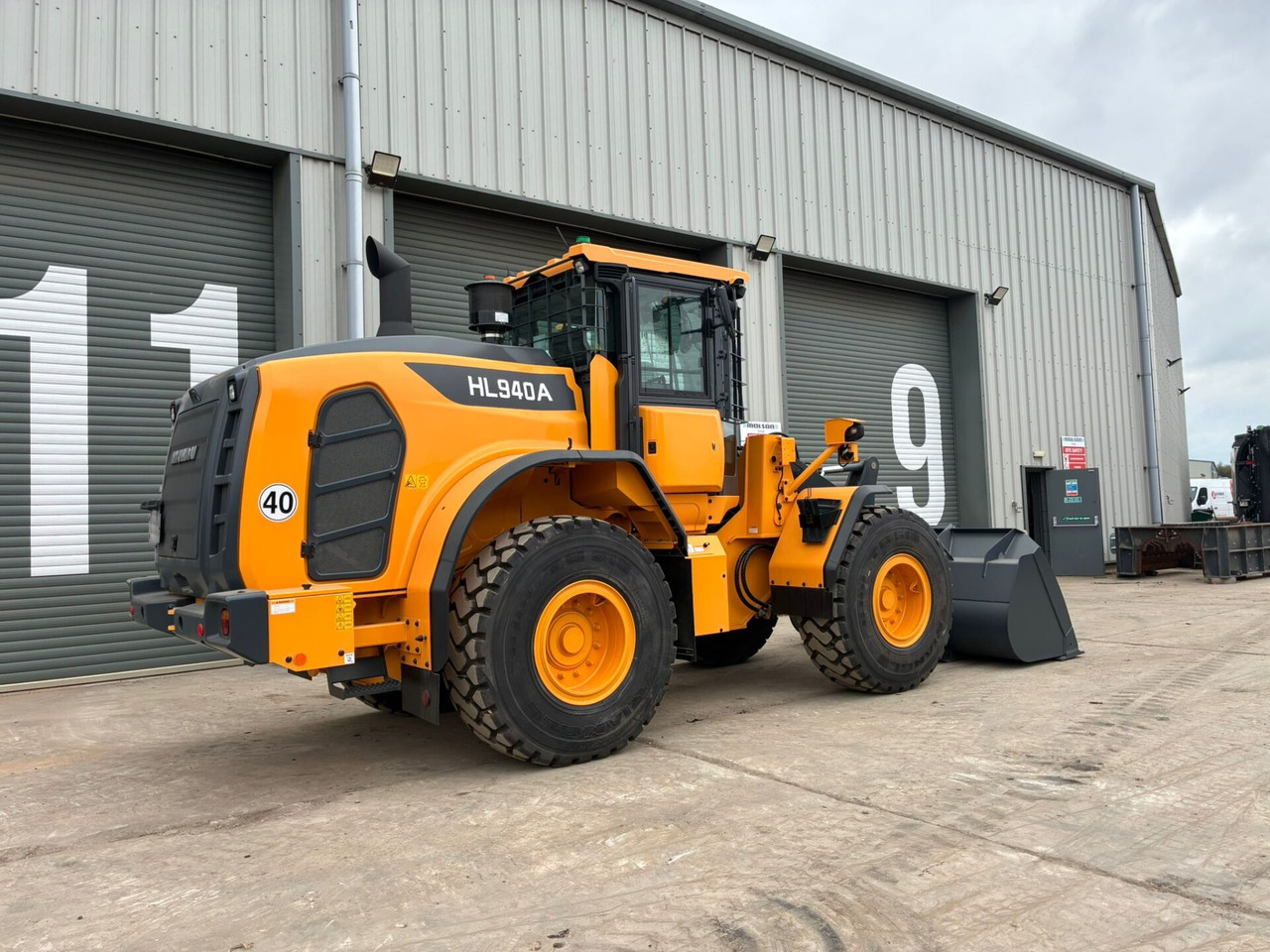 Hyundai HL940A - Колёсный погрузчик: фото 5 Hyundai HL940A - Колёсный погрузчик: фото 5