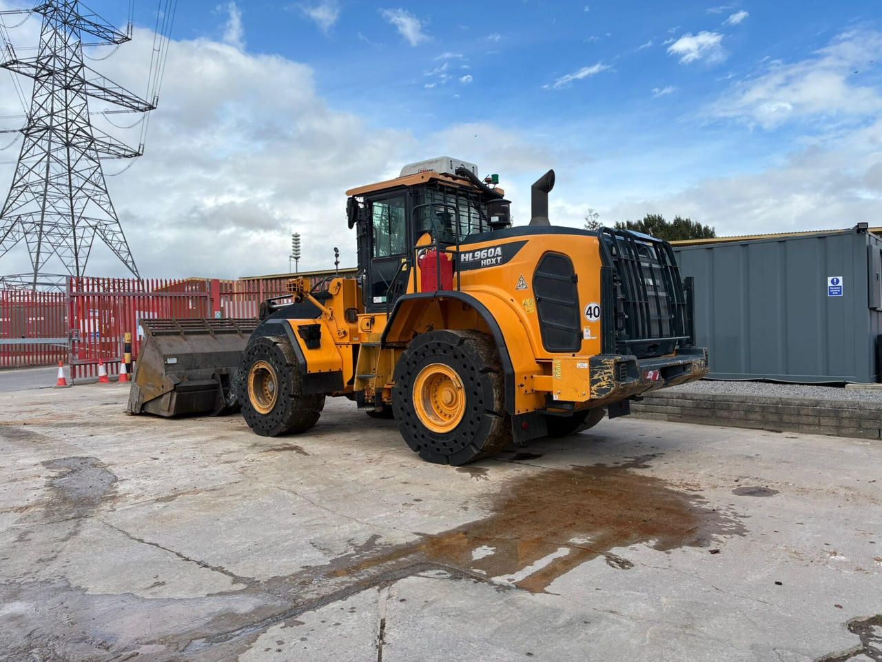 Hyundai HL960AHDXT - Колёсный погрузчик: фото 3 Hyundai HL960AHDXT - Колёсный погрузчик: фото 3