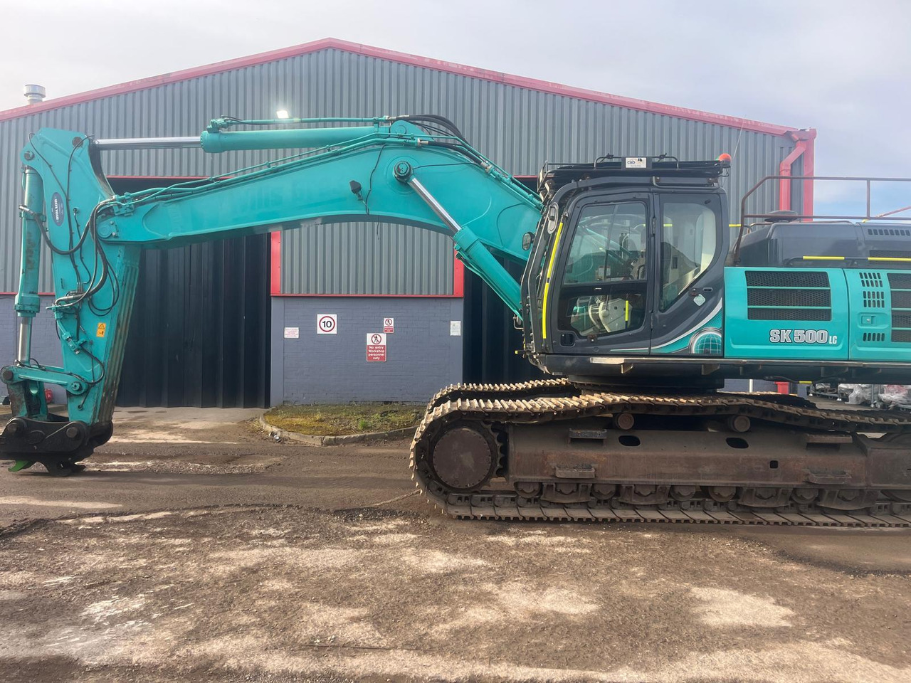Kobelco SK500LC-10 - Гусеничный экскаватор: фото 2 Kobelco SK500LC-10 - Гусеничный экскаватор: фото 2