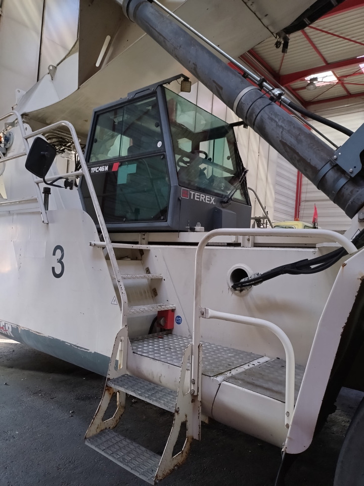 TEREX TFC 46M HC DRY - Ричстакер: фото 3 TEREX TFC 46M HC DRY - Ричстакер: фото 3