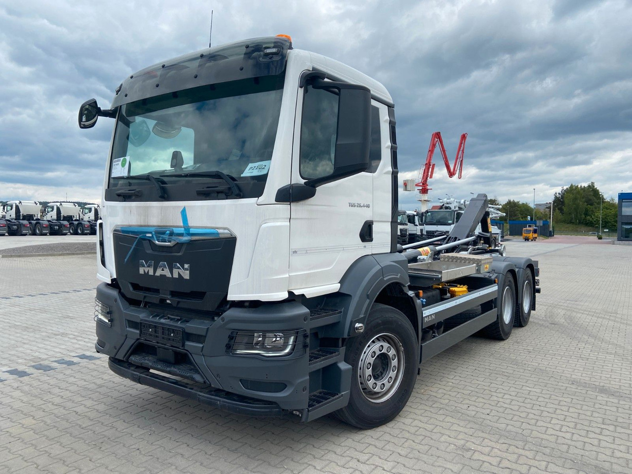 MAN TGS 26.440 6x4 Abrollkipper HYVA 20-60-S - Крюковой мультилифт: фото 2 MAN TGS 26.440 6x4 Abrollkipper HYVA 20-60-S - Крюковой мультилифт: фото 2