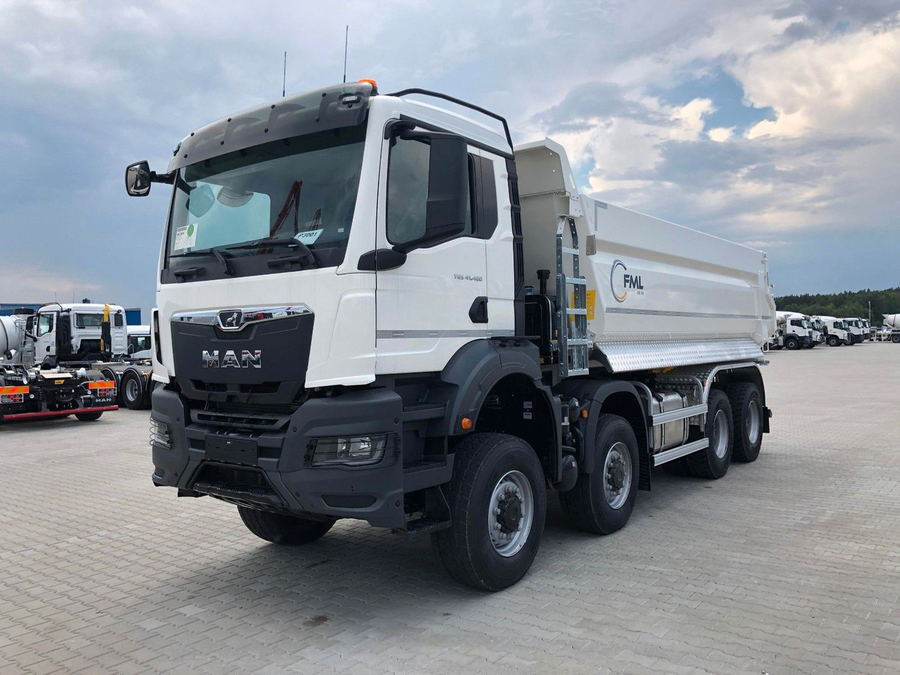 MAN TGS 41.480 GSR 8x4/8x6/8x8 FML KIPPER - Самосвал: фото 2 MAN TGS 41.480 GSR 8x4/8x6/8x8 FML KIPPER - Самосвал: фото 2
