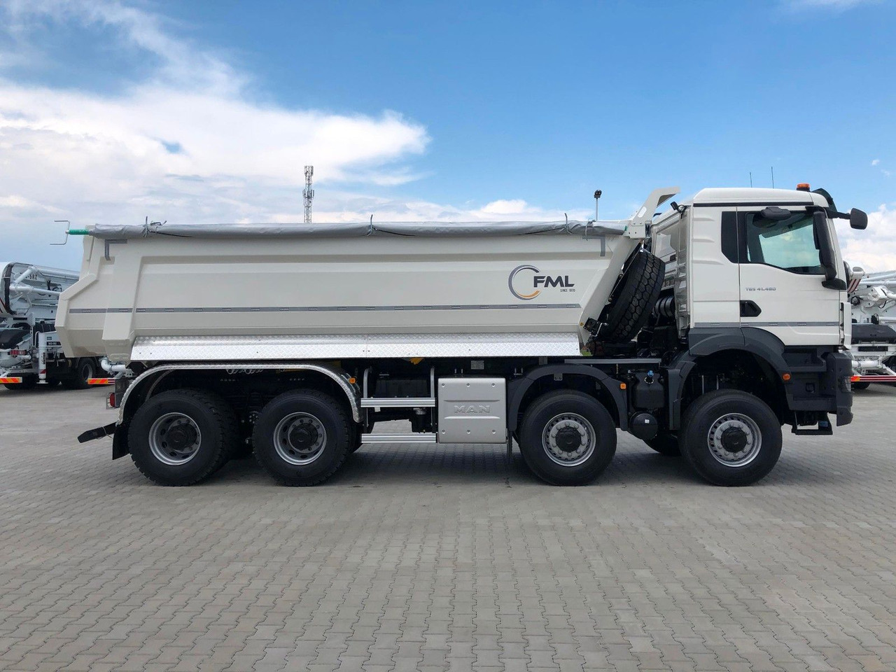 MAN TGS 41.480 GSR 8x4/8x6/8x8 FML KIPPER - Самосвал: фото 3 MAN TGS 41.480 GSR 8x4/8x6/8x8 FML KIPPER - Самосвал: фото 3