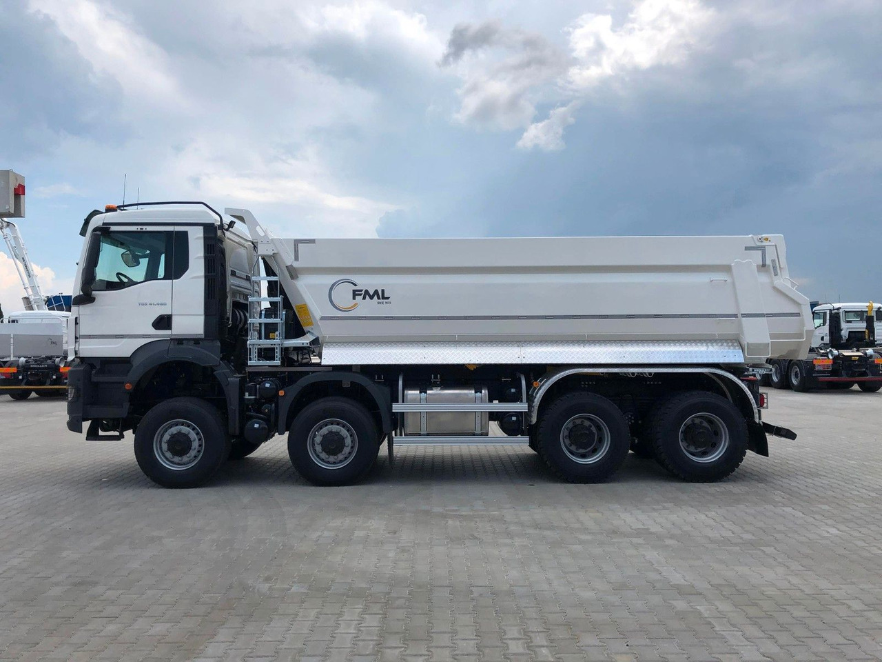 MAN TGS 41.480 GSR 8x4/8x6/8x8 FML KIPPER - Самосвал: фото 4 MAN TGS 41.480 GSR 8x4/8x6/8x8 FML KIPPER - Самосвал: фото 4