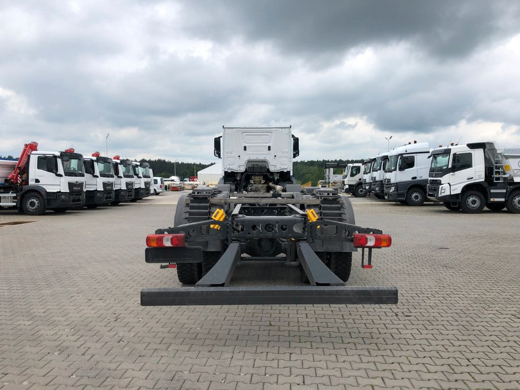 Mercedes-Benz AROCS 4451 - Грузовик-шасси: фото 4 Mercedes-Benz AROCS 4451 - Грузовик-шасси: фото 4