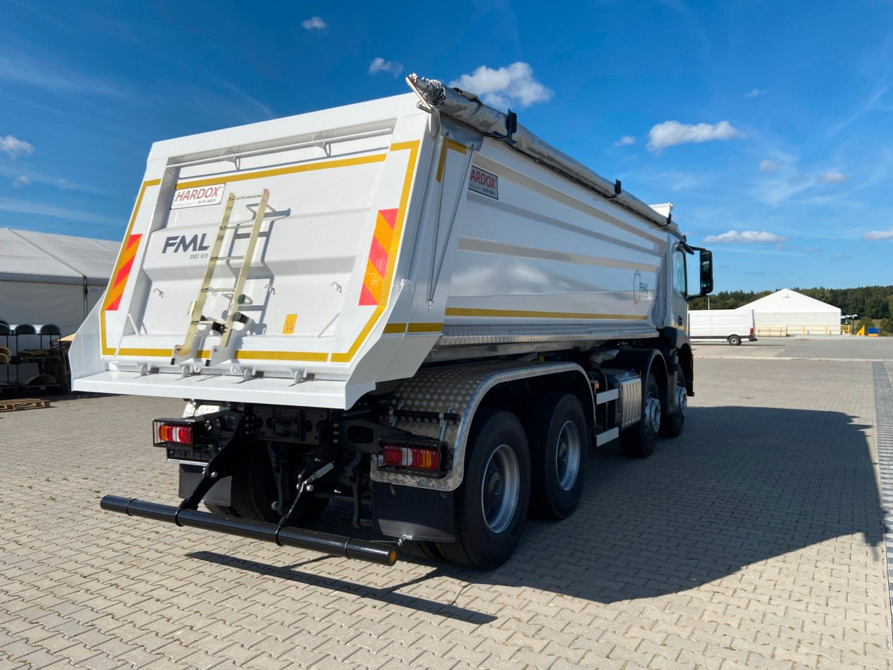 Mercedes-Benz Arocs 4243 8x4 FML KIPPER 20 M3 - Самосвал: фото 5 Mercedes-Benz Arocs 4243 8x4 FML KIPPER 20 M3 - Самосвал: фото 5