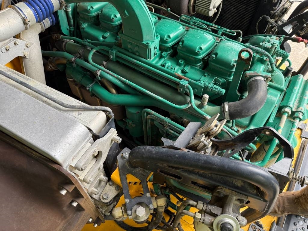 Сочленённый самосвал Volvo A 25 D: фото 15