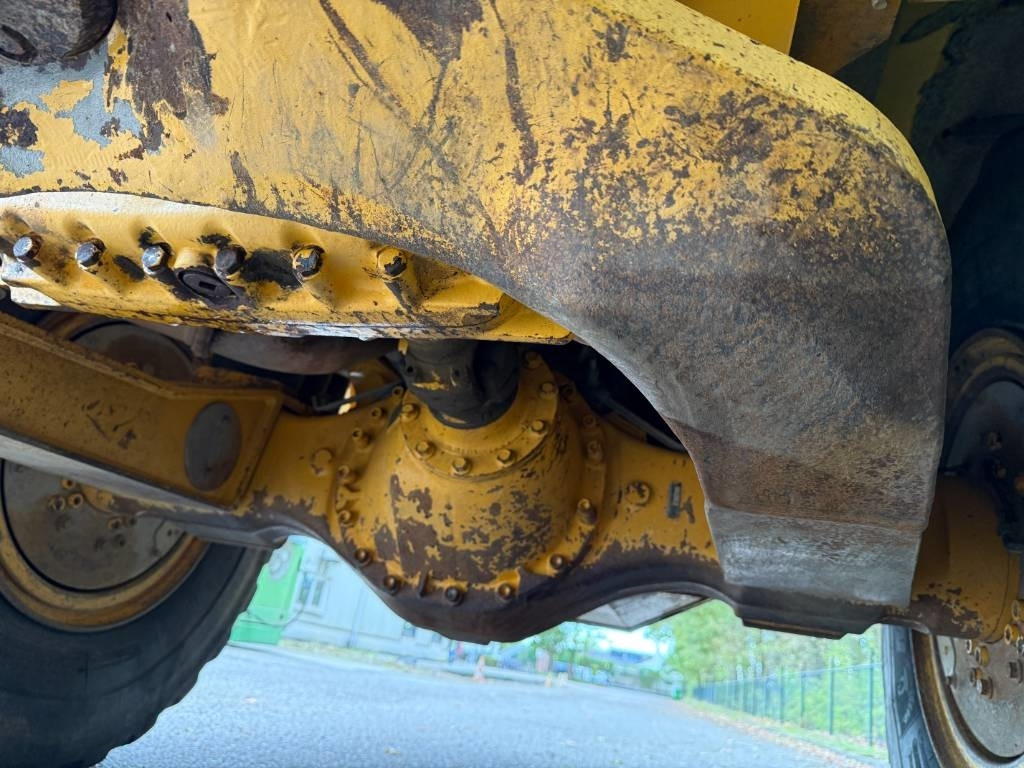 Сочленённый самосвал Volvo A 25 D: фото 32