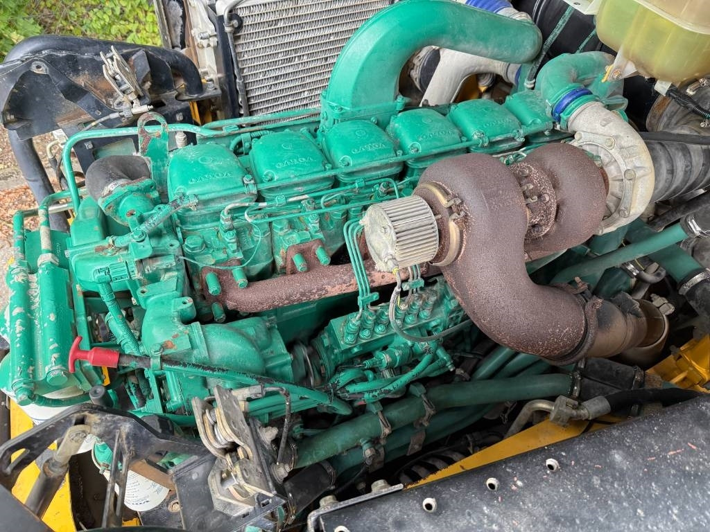 Сочленённый самосвал Volvo A 25 D: фото 13