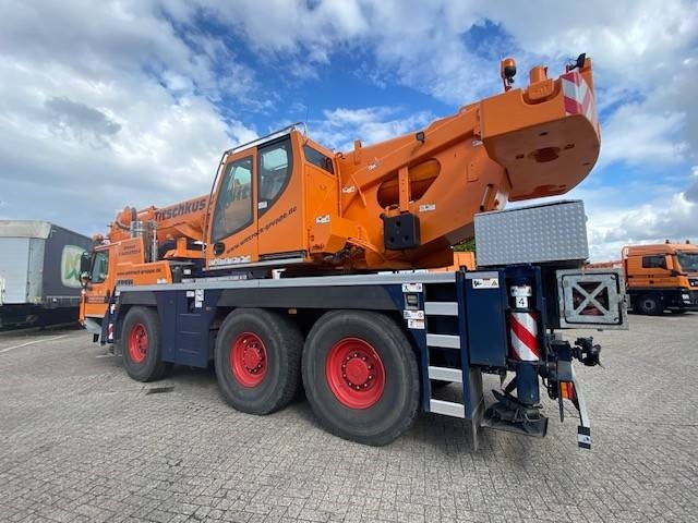 Вседорожный кран Liebherr LTM 1055-3.2: фото 6 Вседорожный кран Liebherr LTM 1055-3.2: фото 6