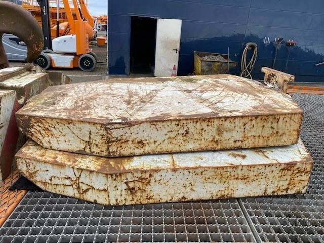 Terex Demag 160t hook block 5-sheave CC2800 / TC2800 - Кран-манипулятор для Строительной техники: фото 4 Terex Demag 160t hook block 5-sheave CC2800 / TC2800 - Кран-манипулятор для Строительной техники: фото 4