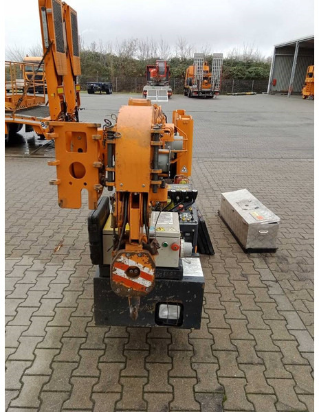 UNIC B-350 1 - Мини-кран: фото 4 UNIC B-350 1 - Мини-кран: фото 4