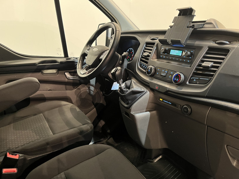 Ford Transit Custom 300 2.0 TDCI L2H1 Trend 130 PK Servicebus / Sortimo Inrichting / Euro 6 / Airco / Cruise Control / Klep / PDC / 3-Zits - Легковой фургон: фото 3 Ford Transit Custom 300 2.0 TDCI L2H1 Trend 130 PK Servicebus / Sortimo Inrichting / Euro 6 / Airco / Cruise Control / Klep / PDC / 3-Zits - Легковой фургон: фото 3