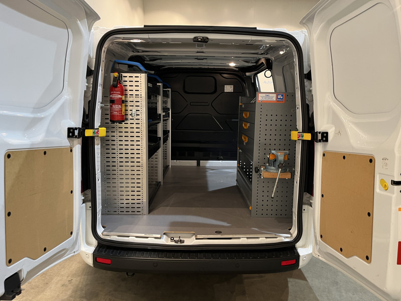 Ford Transit Custom 340 1.0 EcoBoost L1H1 PHEV Trend Automaat / Euro 6 / Servicebus / Sortimo Inrichting / Airco / Cruise Control / Camera / CarPlay / 3-Zits / 22.300 KM !! - Легковой фургон: фото 4 Ford Transit Custom 340 1.0 EcoBoost L1H1 PHEV Trend Automaat / Euro 6 / Servicebus / Sortimo Inrichting / Airco / Cruise Control / Camera / CarPlay / 3-Zits / 22.300 KM !! - Легковой фургон: фото 4