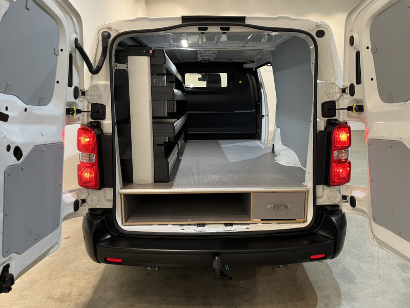 Opel Vivaro 2.0 CDTI L3H1 150 PK Servicebus / Inrichting / Euro 6 / Airco / Cruise Control / Camera / Trekhaak / CarPlay / Navigatie / 3-Zits / - Легковой фургон: фото 5 Opel Vivaro 2.0 CDTI L3H1 150 PK Servicebus / Inrichting / Euro 6 / Airco / Cruise Control / Camera / Trekhaak / CarPlay / Navigatie / 3-Zits / - Легковой фургон: фото 5