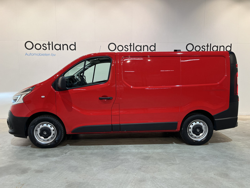 Renault Trafic 2.0 dCi 170 PK L1H1 / Euro 6 / Airco / Cruise Control / PDC / CarPlay / Navigatie / Trekhaak / LED / 3-Zits - Легковой фургон: фото 4 Renault Trafic 2.0 dCi 170 PK L1H1 / Euro 6 / Airco / Cruise Control / PDC / CarPlay / Navigatie / Trekhaak / LED / 3-Zits - Легковой фургон: фото 4