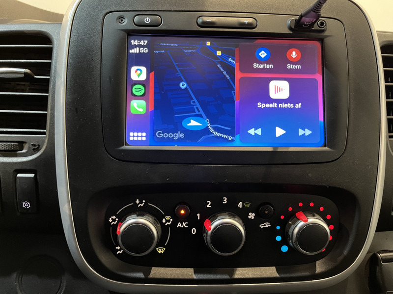 Легковой фургон Renault Trafic 2.0 dCi L1H1 120 PK Servicebus / Sortimo Inrichting / Euro 6 / Airco / Camera / CarPlay / Cruise Control / Navigatie / 3-Zits / 27.800 KM !! / BPM VRIJ !!: фото 7