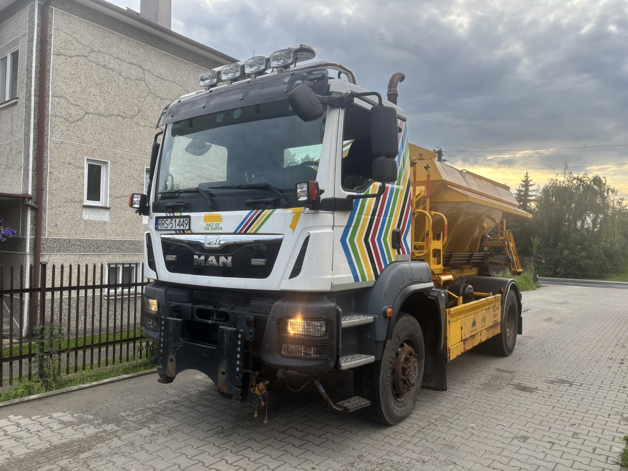 MAN TGM 18.290 4X4 BB GRITTER/SPREADER/PLOUGH - Снегоуборочная машина: фото 1 MAN TGM 18.290 4X4 BB GRITTER/SPREADER/PLOUGH - Снегоуборочная машина: фото 1