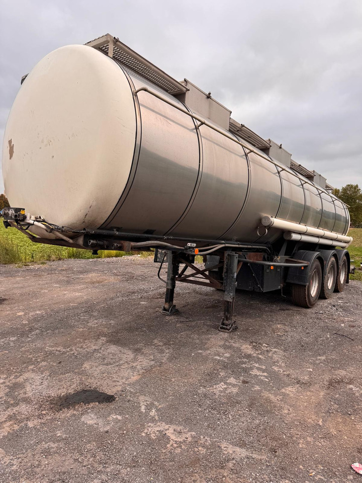 LAG - Полуприцеп-цистерна: фото 1 LAG - Полуприцеп-цистерна: фото 1