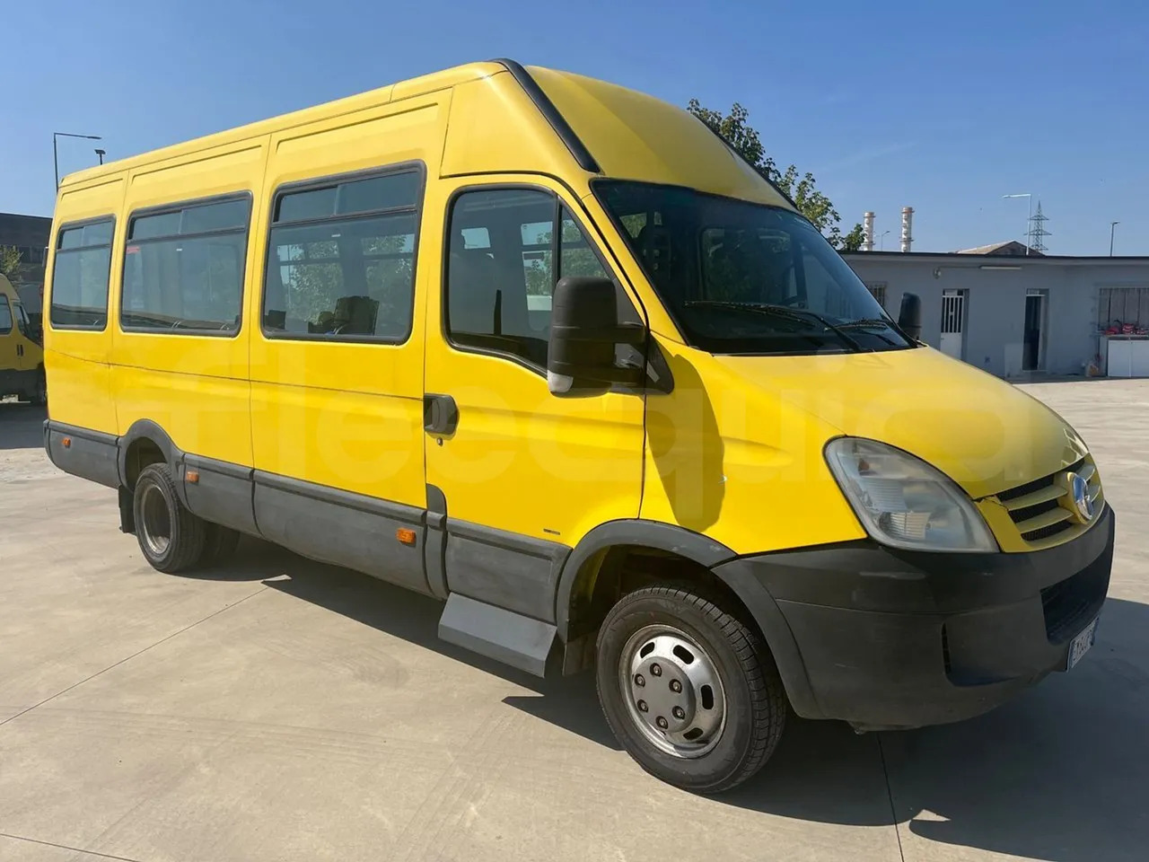 Iveco A50 - Школьный автобус: фото 1 Iveco A50 - Школьный автобус: фото 1