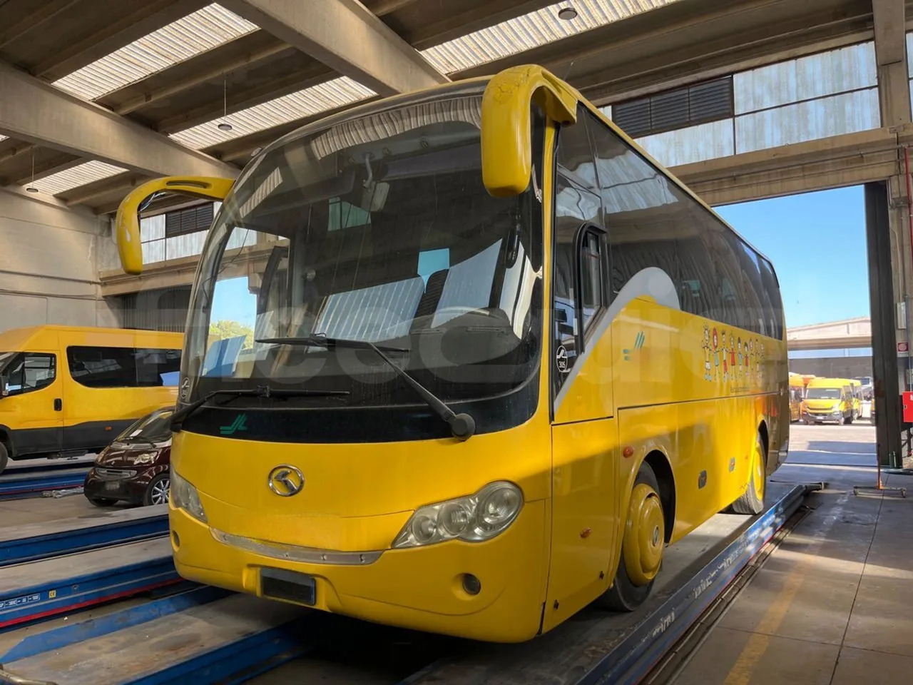 King Long XMQ6800 - Туристический автобус: фото 4 King Long XMQ6800 - Туристический автобус: фото 4