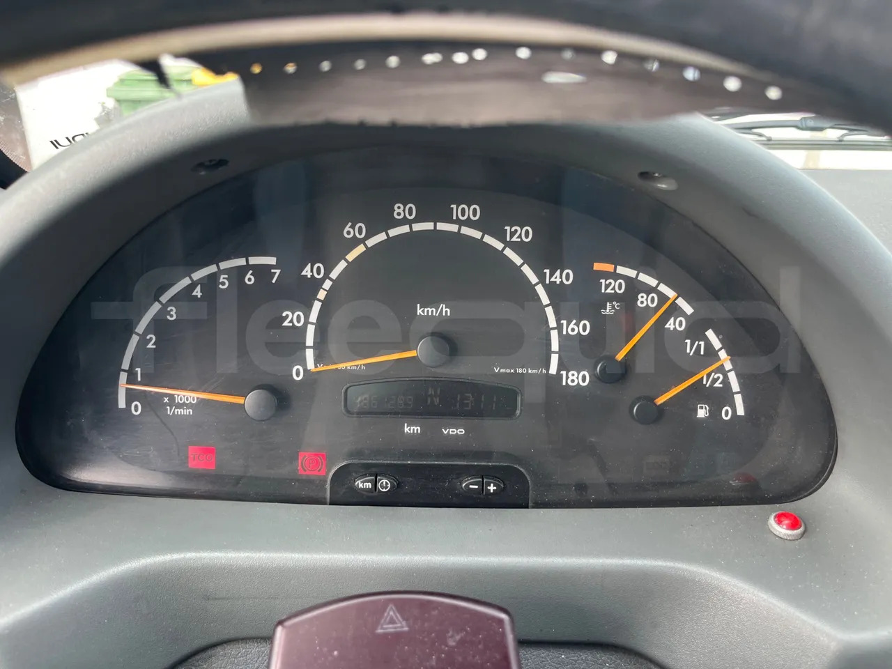 Mercedes-Benz Sprinter - Микроавтобус, Пассажирский фургон: фото 3 Mercedes-Benz Sprinter - Микроавтобус, Пассажирский фургон: фото 3