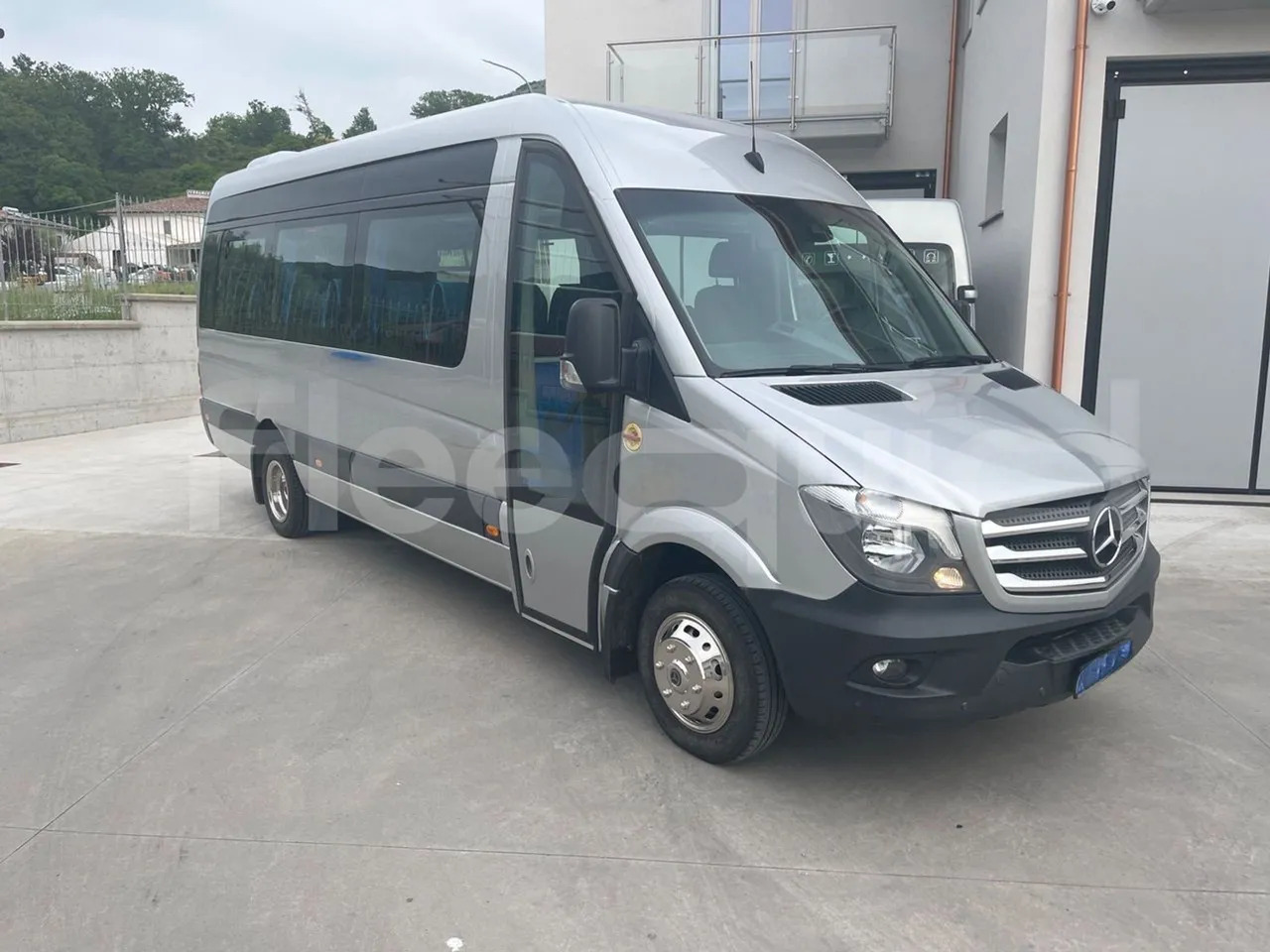 Mercedes-Benz Sprinter - Микроавтобус, Пассажирский фургон: фото 1 Mercedes-Benz Sprinter - Микроавтобус, Пассажирский фургон: фото 1