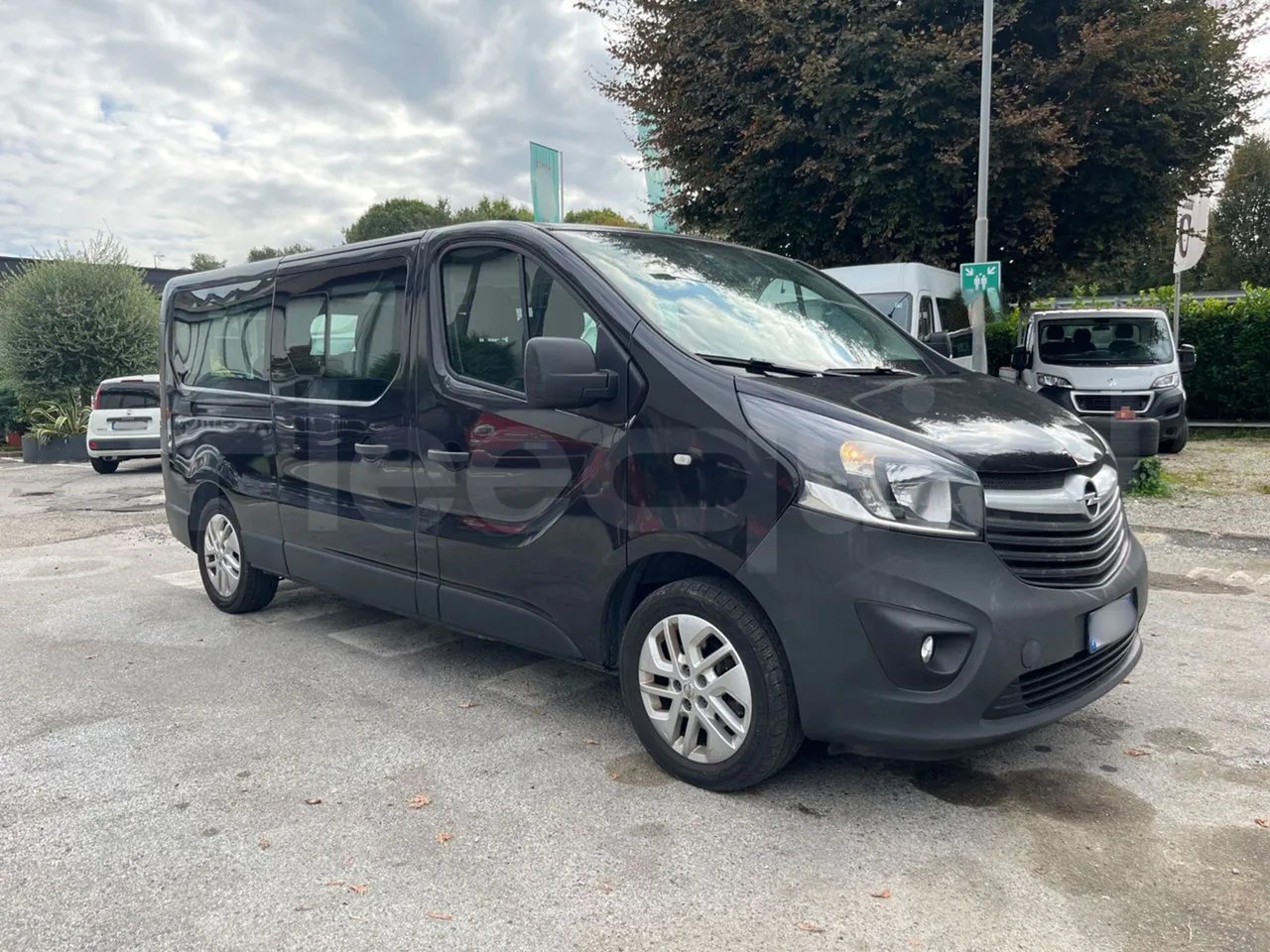 Opel Vivaro - B - Микроавтобус, Пассажирский фургон: фото 1 Opel Vivaro - B - Микроавтобус, Пассажирский фургон: фото 1