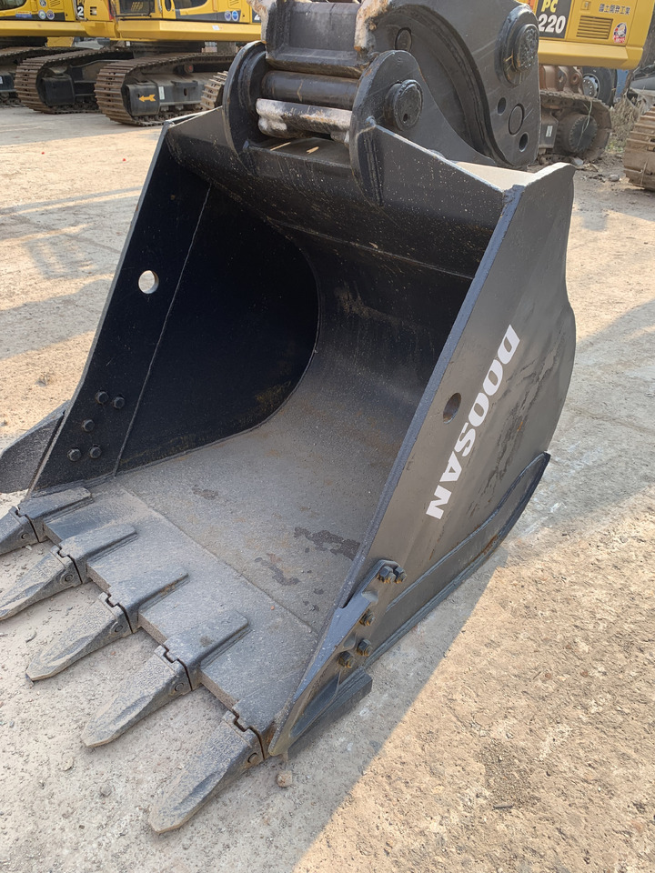 DOOSAN DX300LC-9C - Колёсный экскаватор: фото 3 DOOSAN DX300LC-9C - Колёсный экскаватор: фото 3