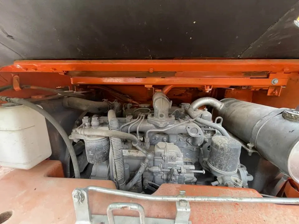 Hitachi ZX75US-7 - Мини-экскаватор: фото 5 Hitachi ZX75US-7 - Мини-экскаватор: фото 5